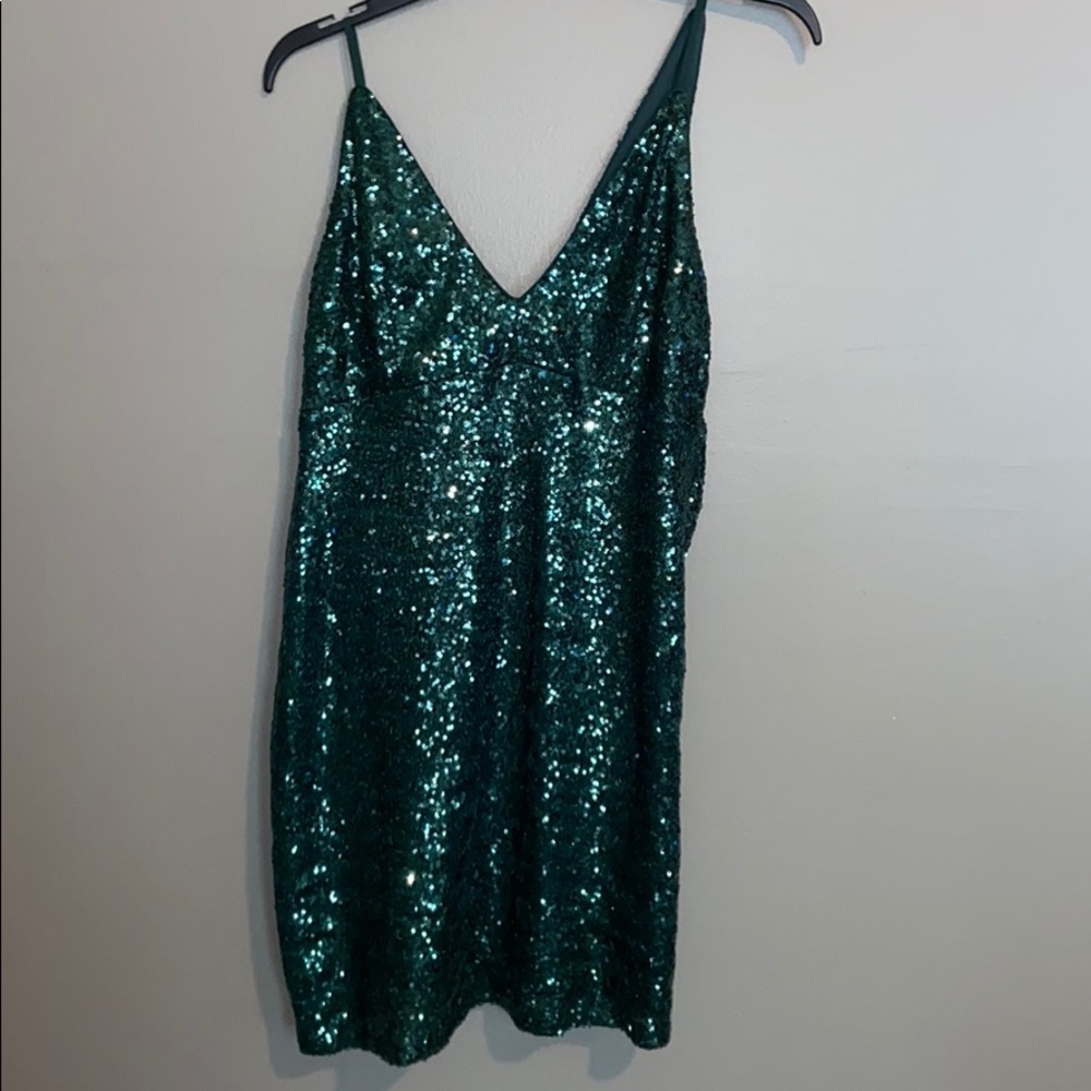 sequin forrest green cocktail dress